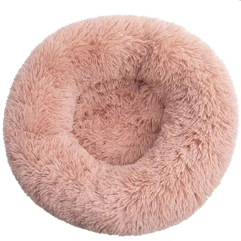 Finally sleep through the night — while your cat rests calmly in Nuviana™ calming bed